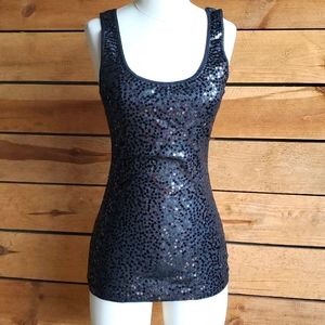 🤏 Express sequined tank top